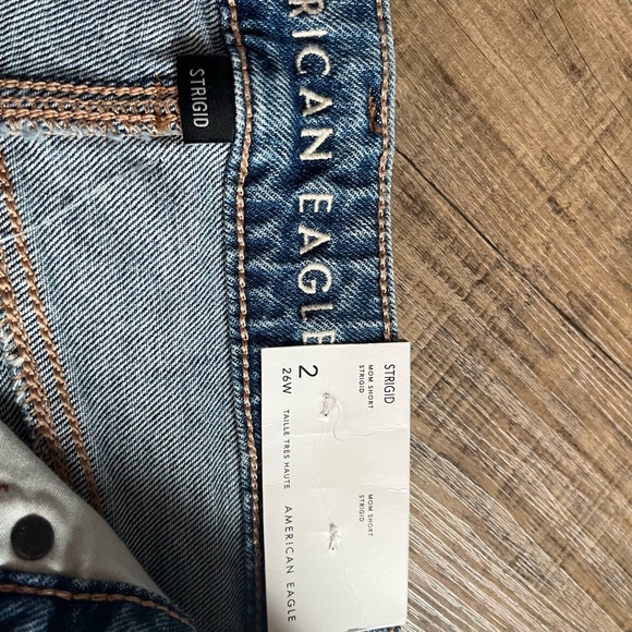 American Eagle Outfitters shorts, style Strigid - Picture 3 of 5